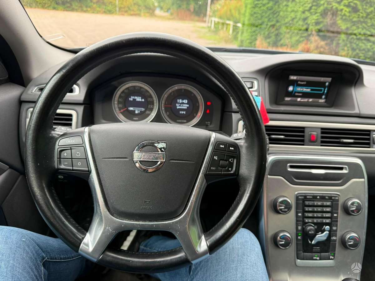 Volvo V70, 2.4 l., wagon