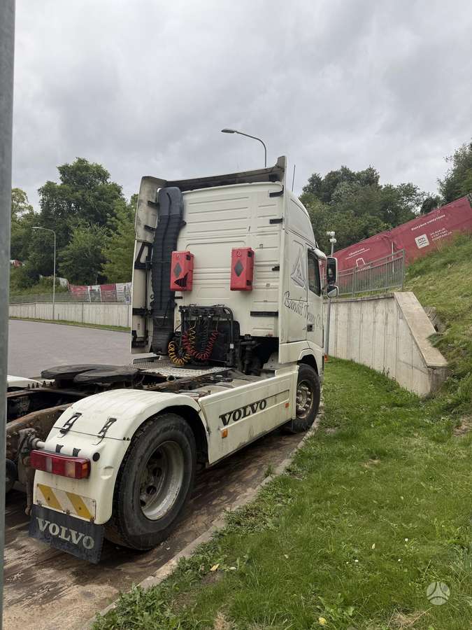 Volvo Fh440, double sleeper
