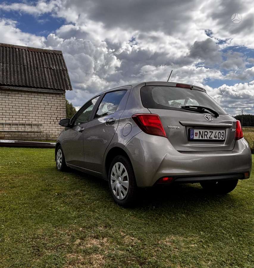 Toyota Yaris - 5