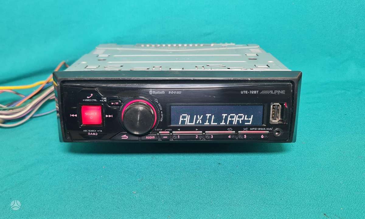 Alpine Ute-72bt aux USB Bluetooth, cd / mp3 проигрыватели