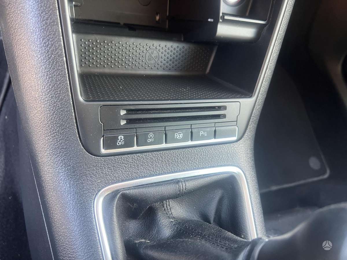 Volkswagen Tiguan - 7