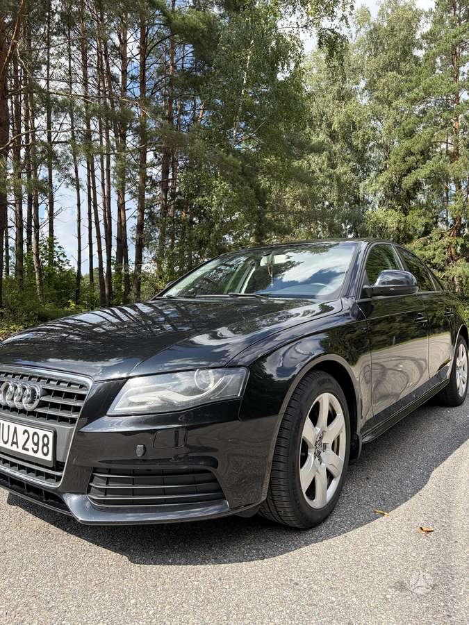 Audi A4, 2.0 l., sedanas