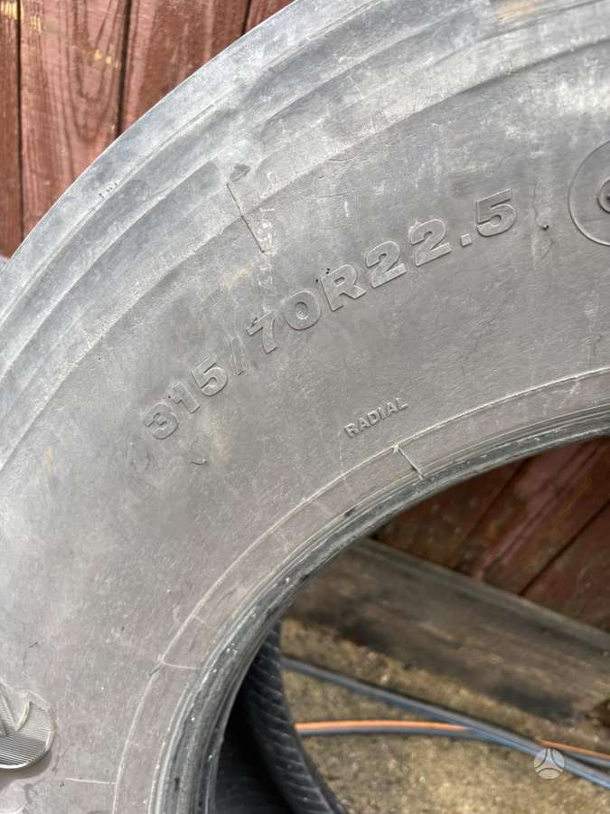 Firestone FS 422 PLUS, всесезонные 315/70 R22,5