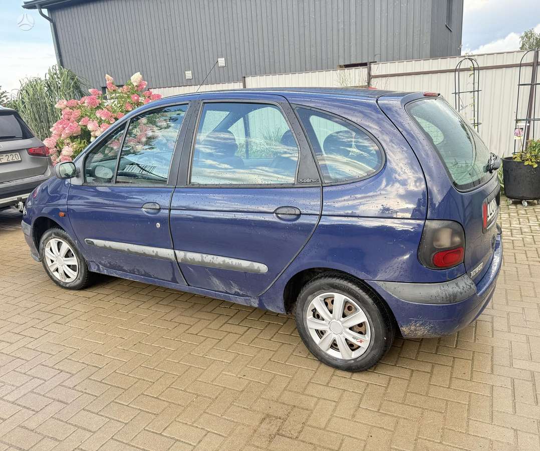 Renault Scenic - 4