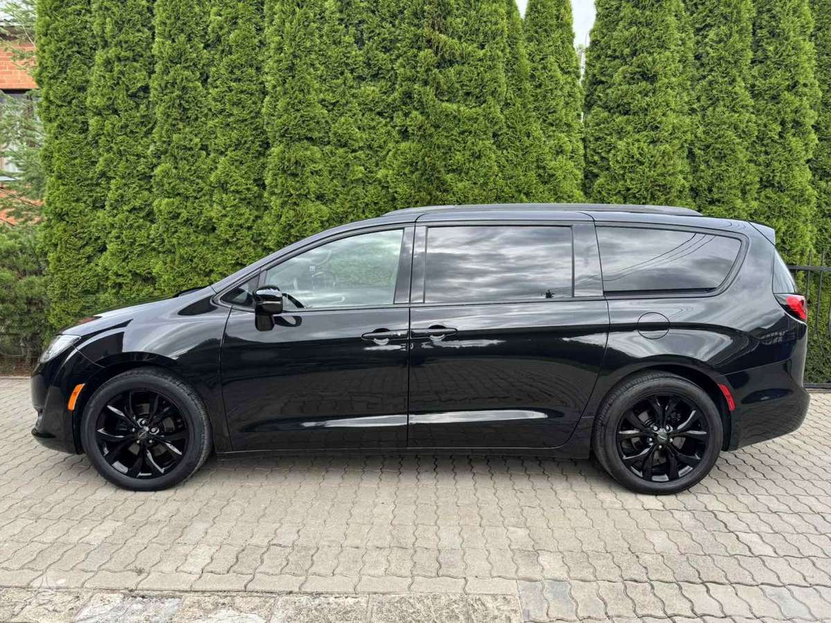 Chrysler Pacifica, 3.6 l., Минивэн