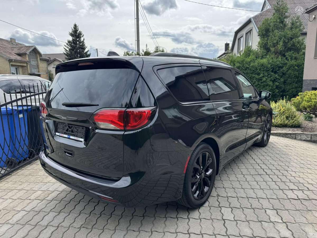 Chrysler Pacifica, 3.6 l., Минивэн
