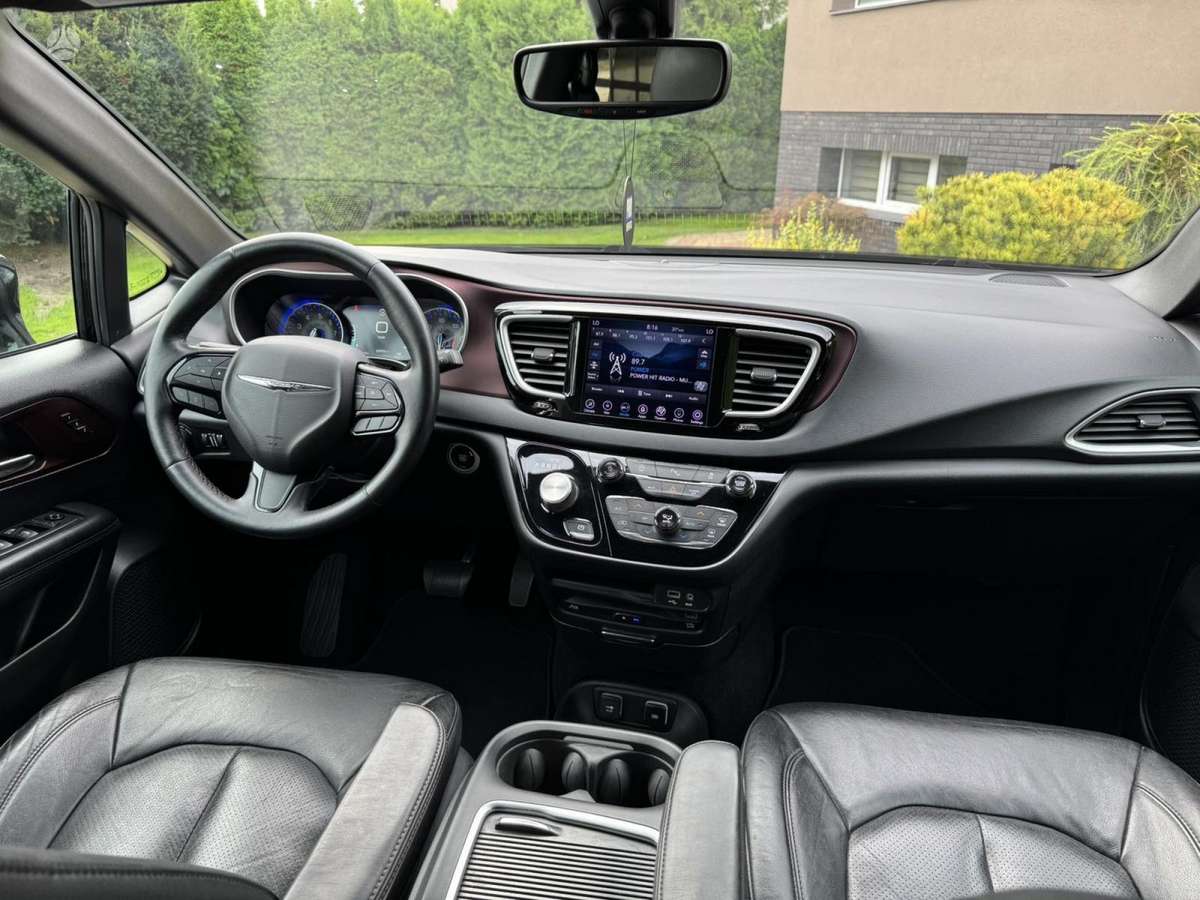 Chrysler Pacifica, 3.6 l., Минивэн