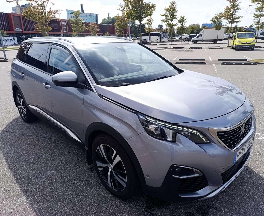 Peugeot 5008 - 2