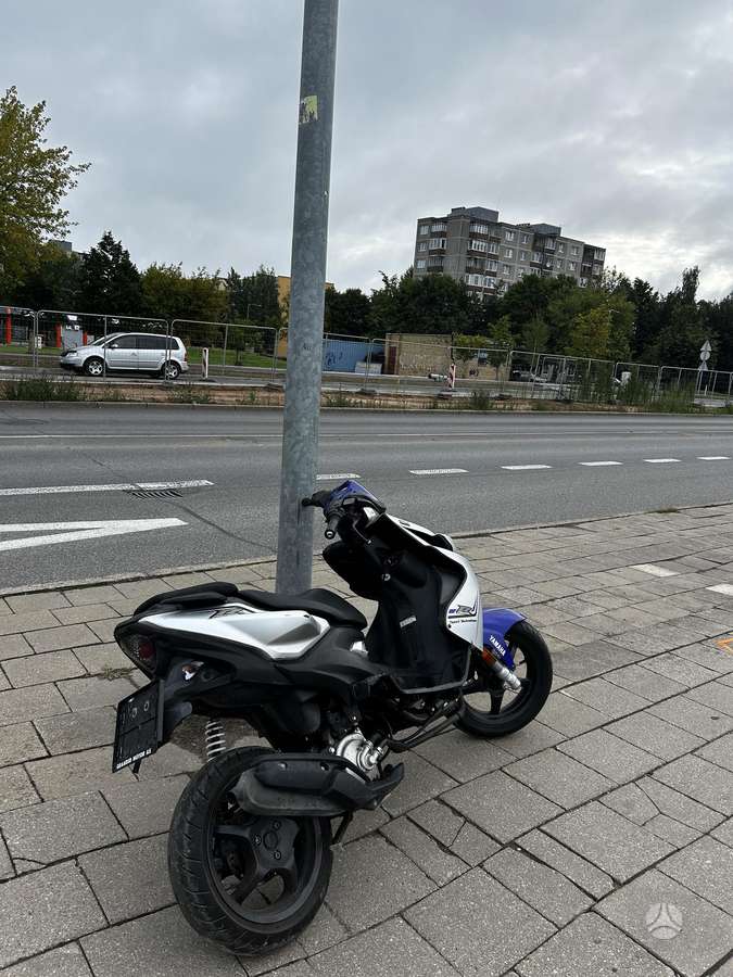 Yamaha Aerox 50cc, мотороллеры / мопеды