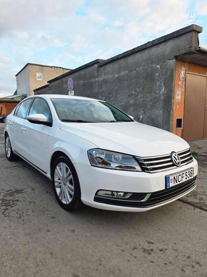 Volkswagen Passat - 7