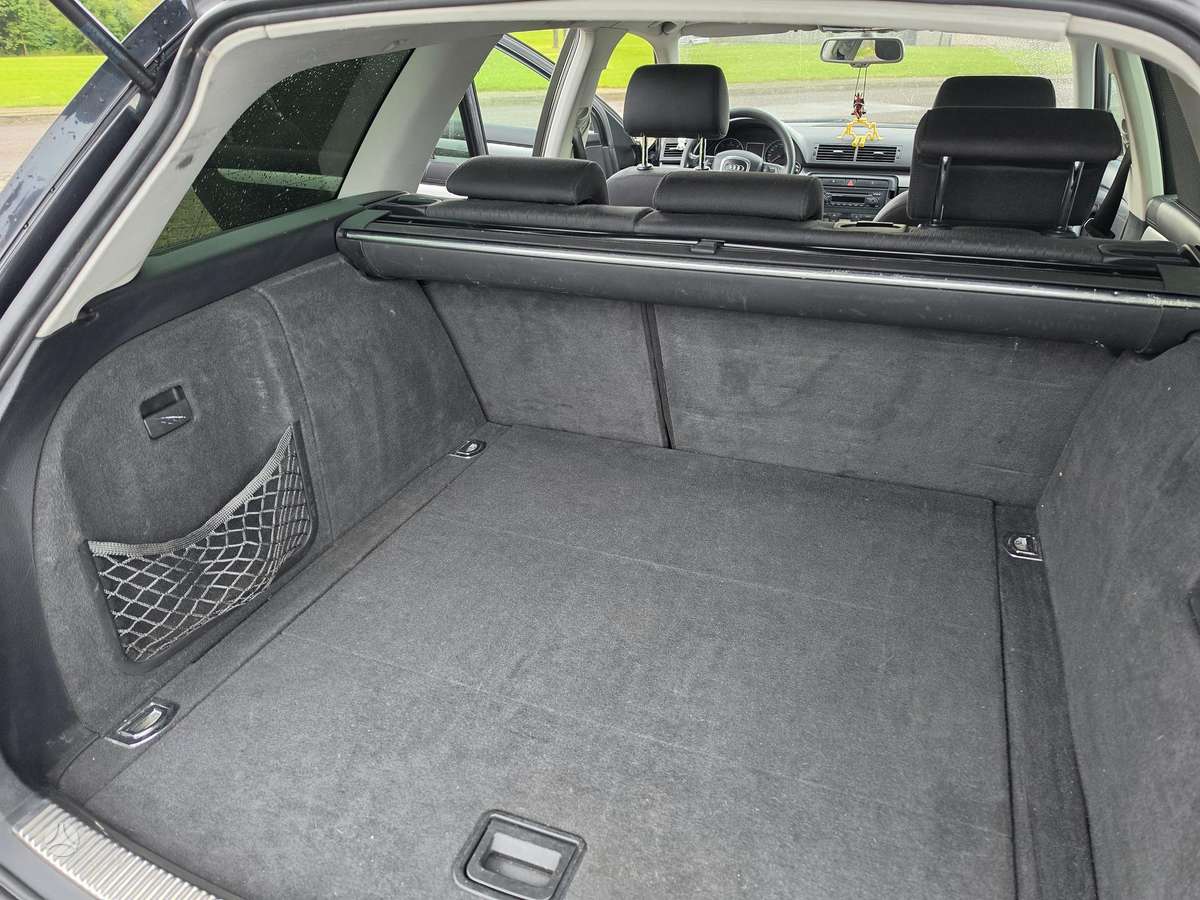 Audi A4, 2.0 l., Универсал
