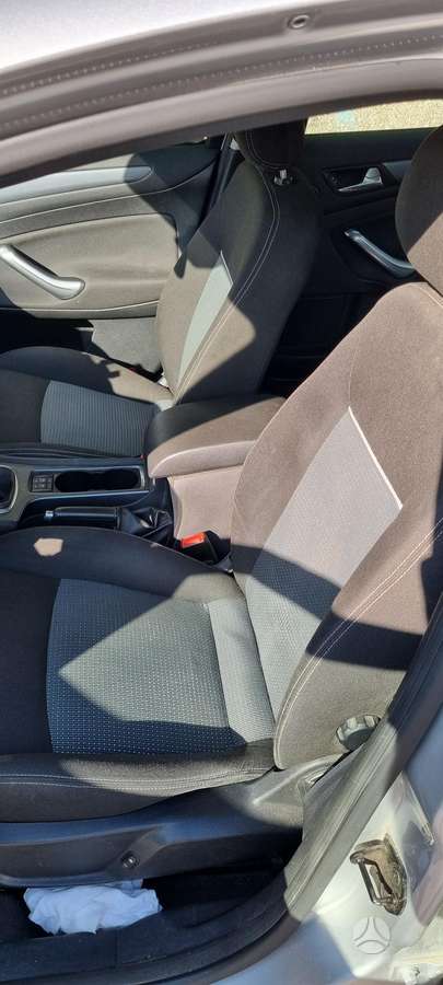 Ford Mondeo, 2.0 l., Хэтчбек