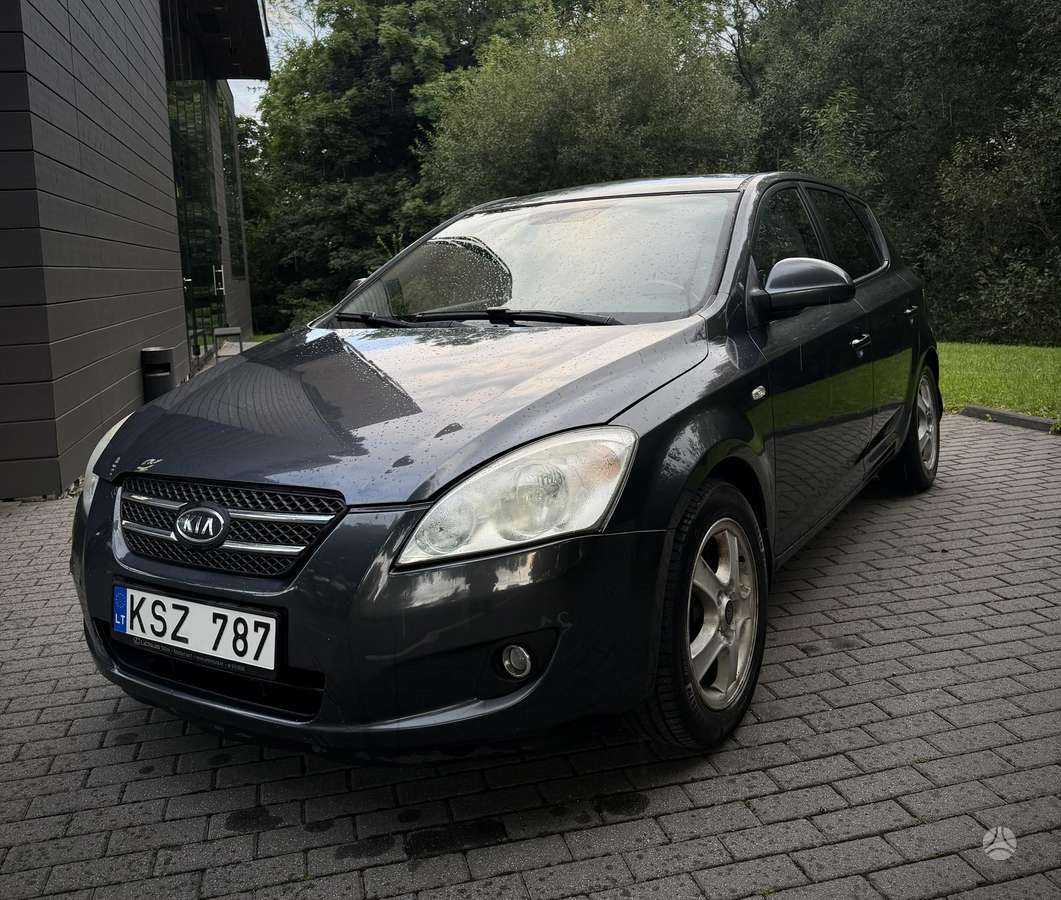 Kia Ceed, 1.6 l., Хэтчбек