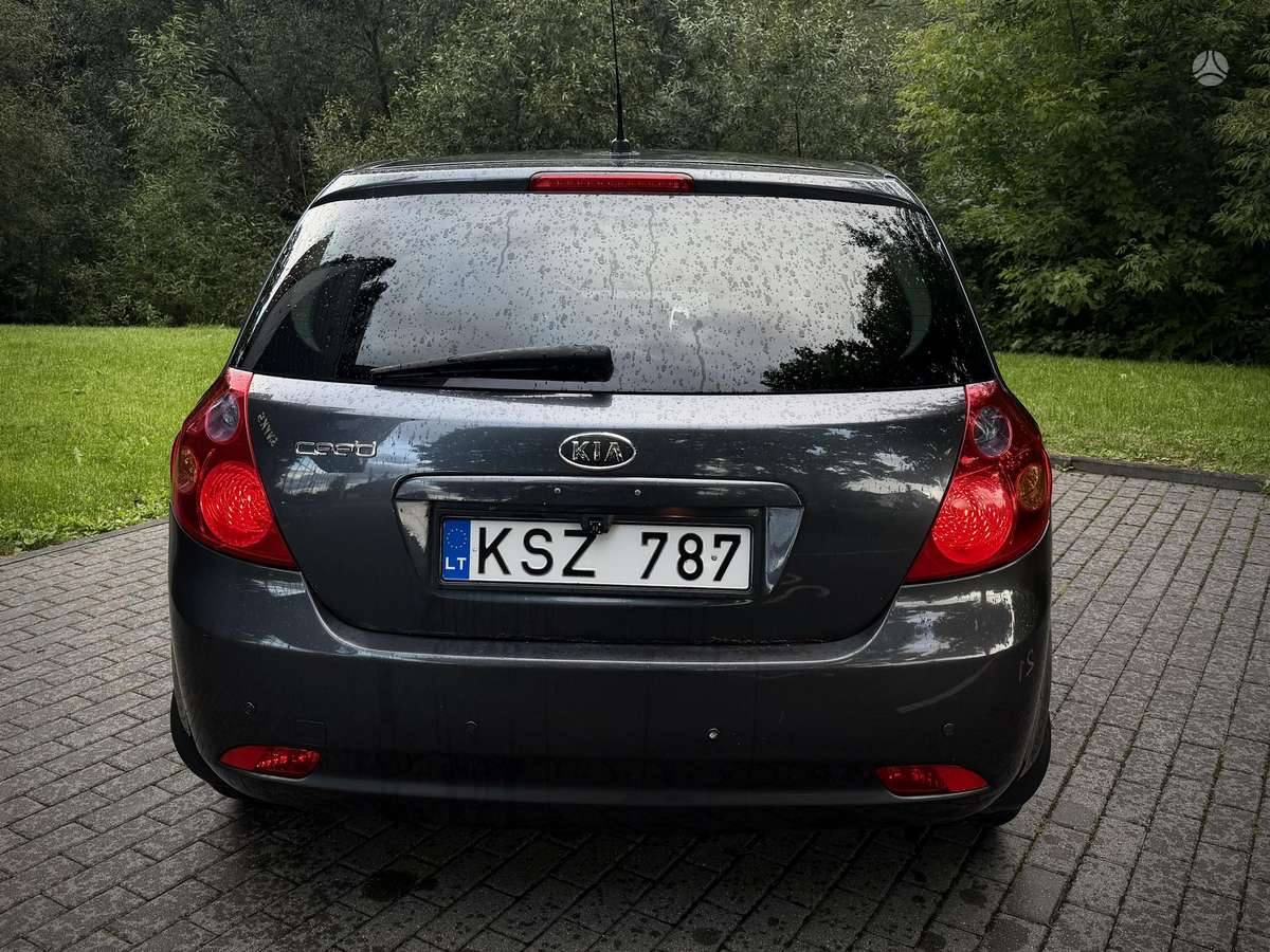 Kia Ceed, 1.6 l., hatchback