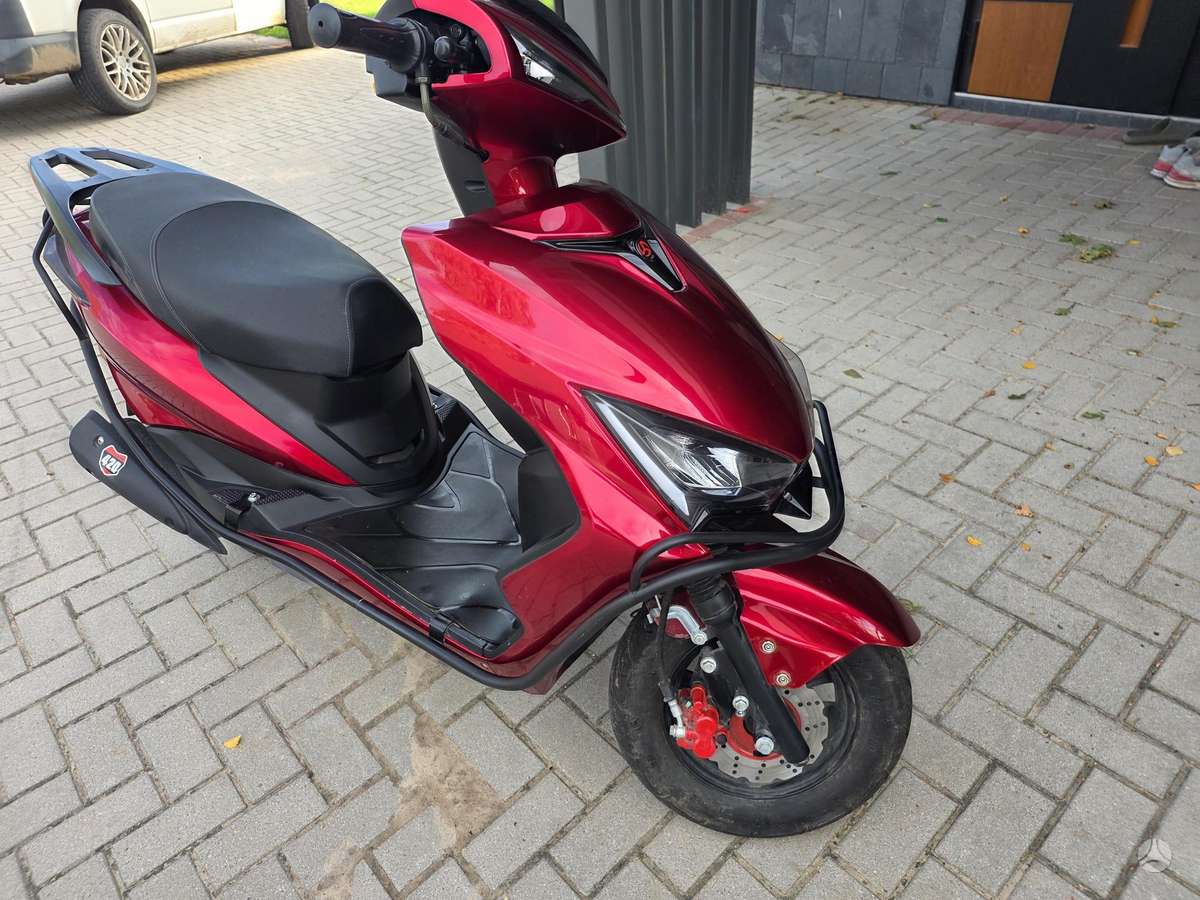 Yiben YB50T-23 49cc, scooters / mopeds