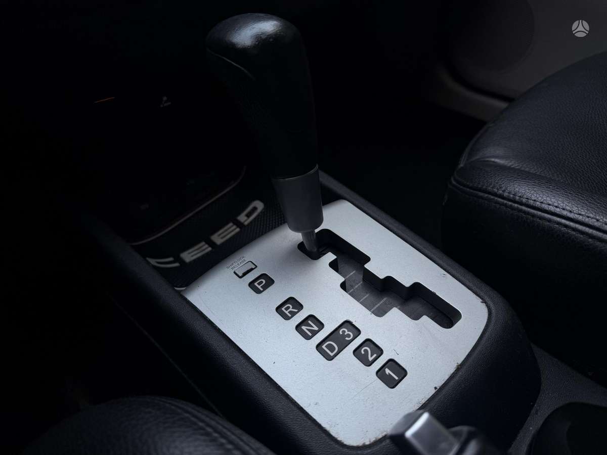 Kia Ceed, 1.6 l., Хэтчбек