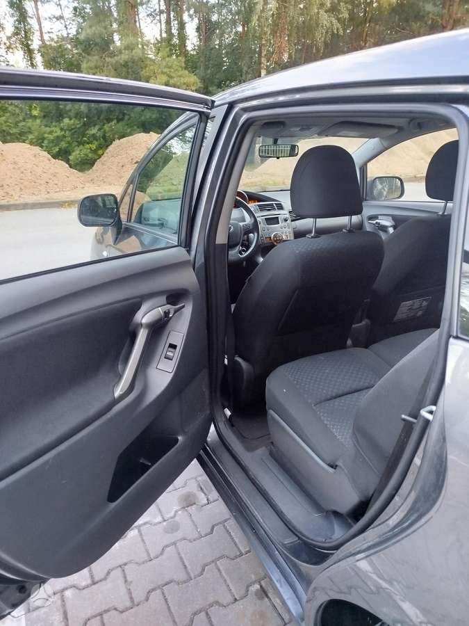 Toyota Verso - 9
