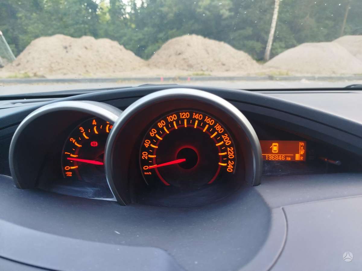 Toyota Verso - 10