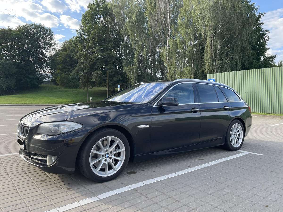 BMW 525, 2.0 l., wagon