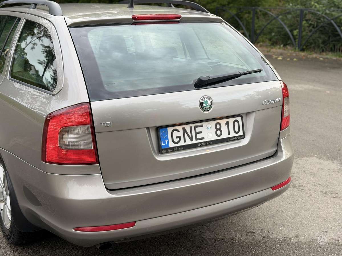 Skoda Octavia, 1.6 l., Универсал