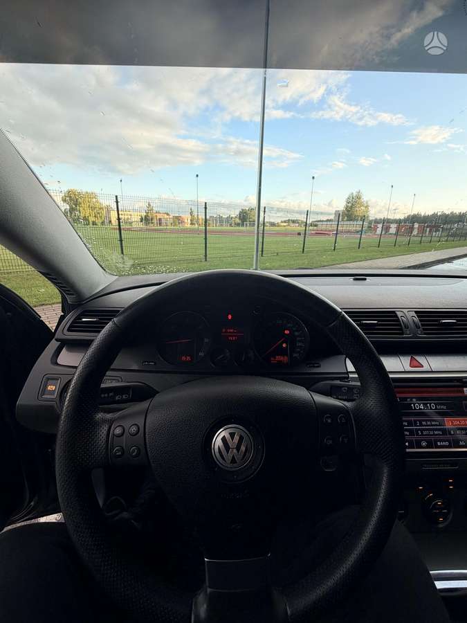 Volkswagen Passat, 2.0 l., Универсал