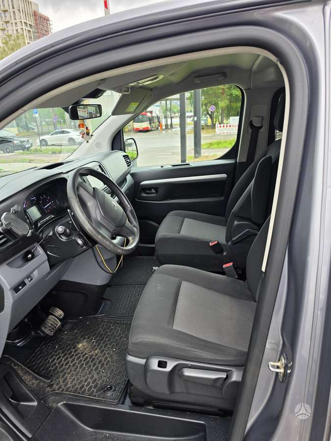 Peugeot Expert - 8