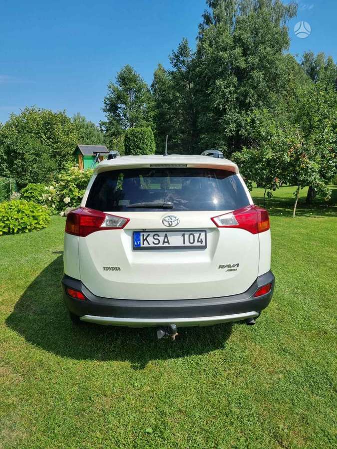 Toyota RAV4 - 4