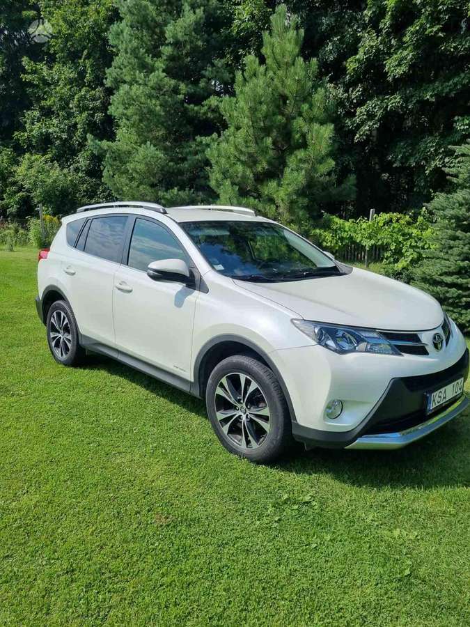 Toyota RAV4 - 1