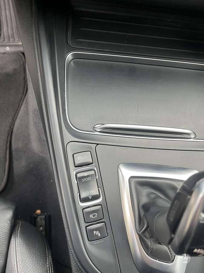 BMW 320, 2.0 l., universalas
