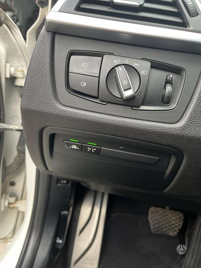 BMW 320, 2.0 l., universalas