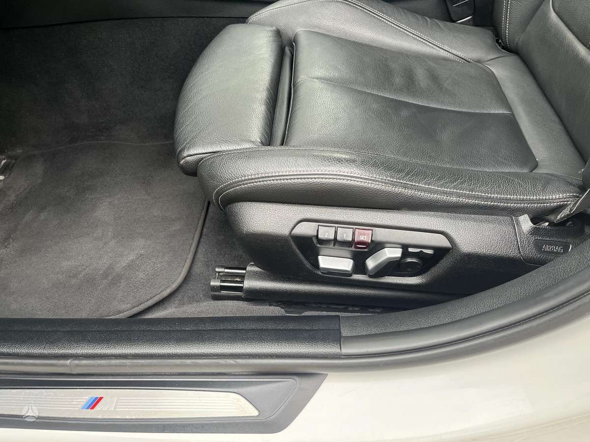BMW 320, 2.0 l., universalas