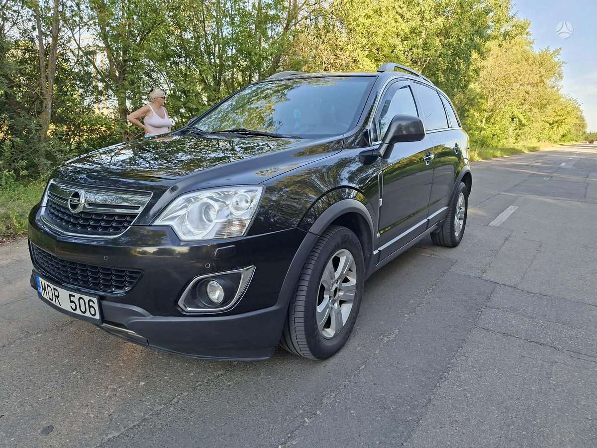 Opel Antara, 2.2 l., off-road / crossover