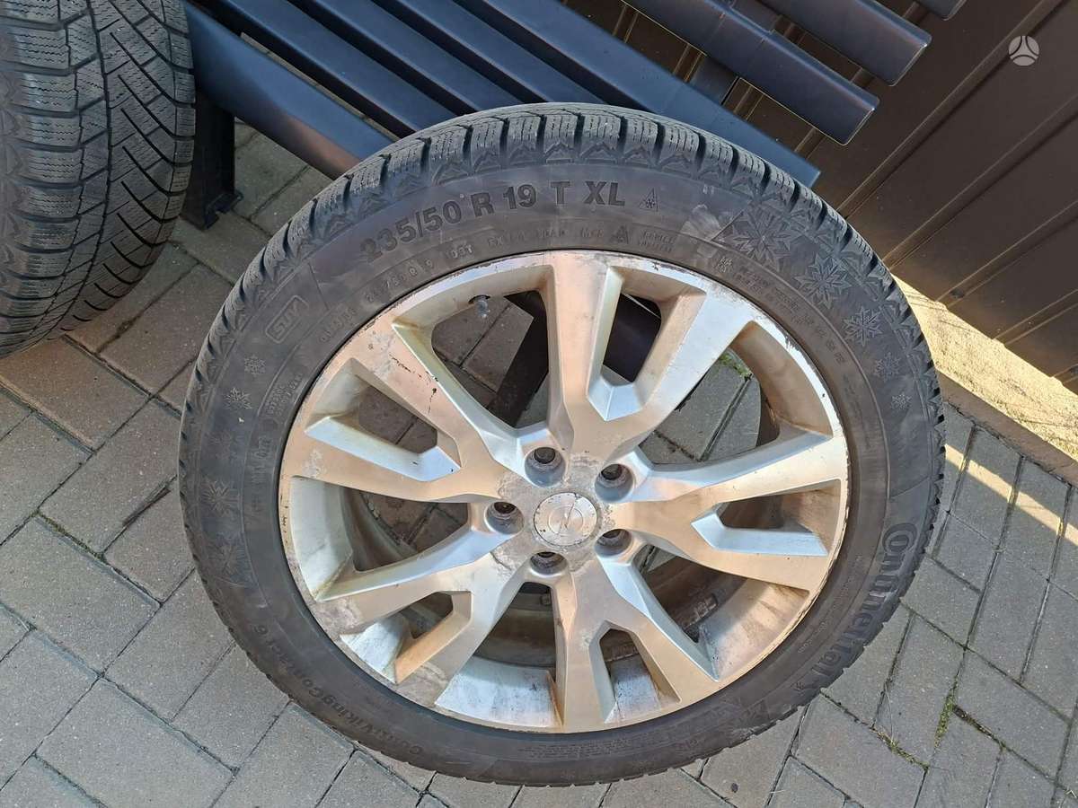 Opel Antara, 2.2 l., off-road / crossover