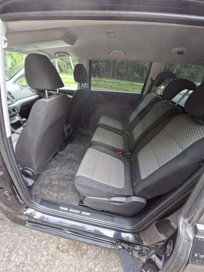 Volkswagen Sharan - 7