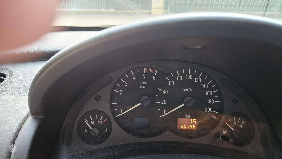 Opel Corsa, 1.3 l., Хэтчбек