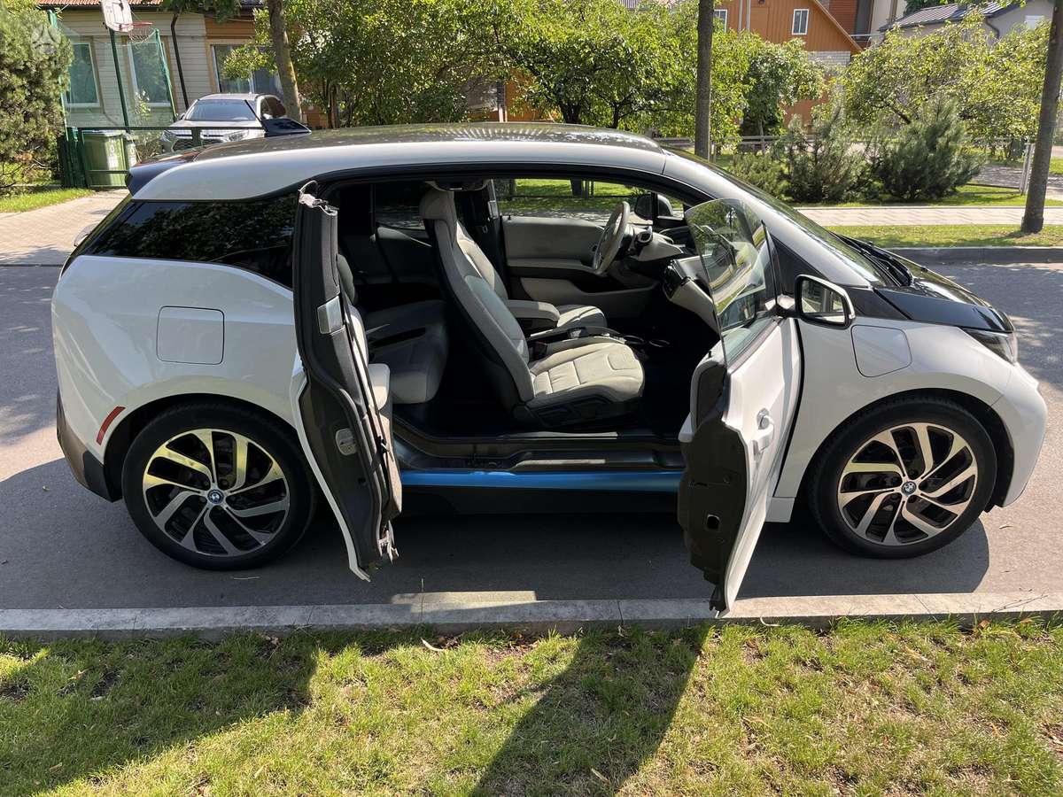 BMW i3, 0.7 l., hatchback