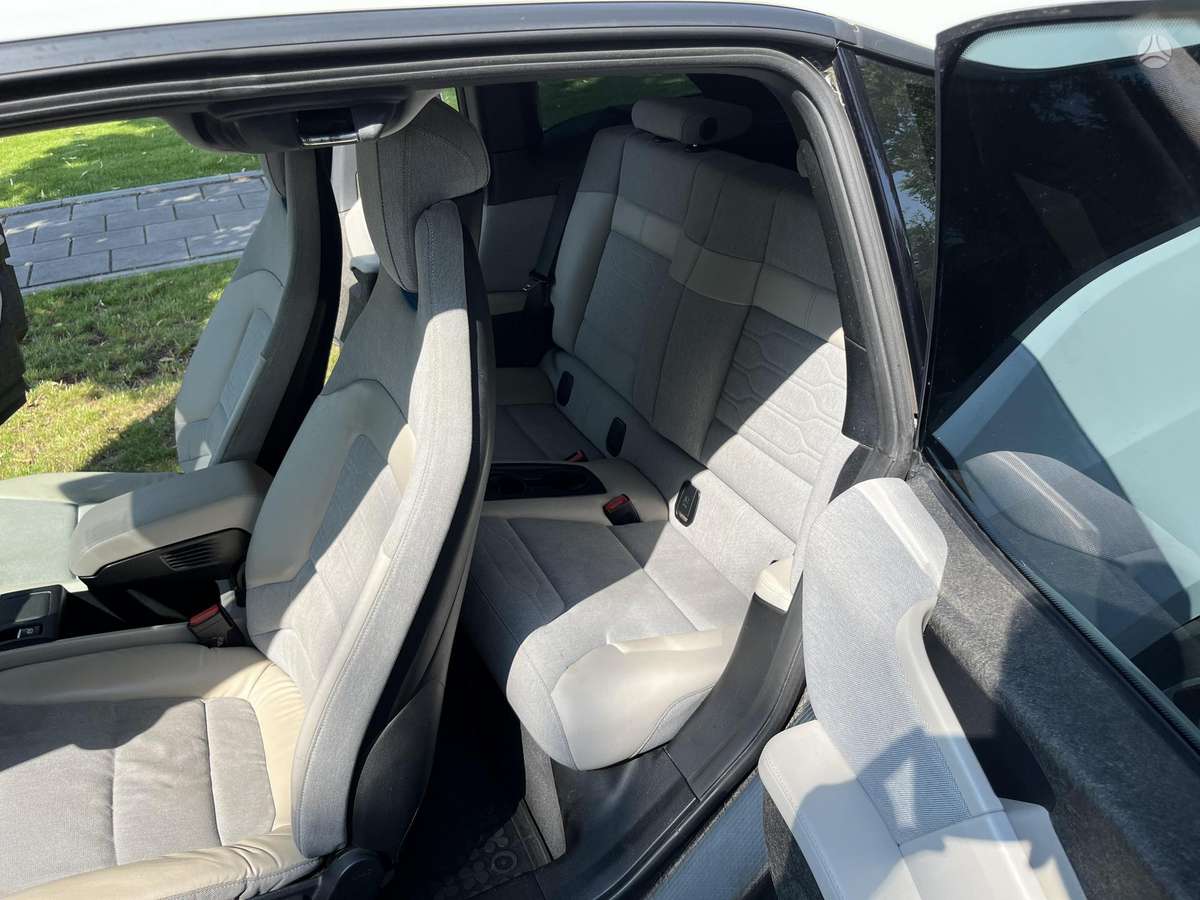 BMW i3, 0.7 l., hatchback