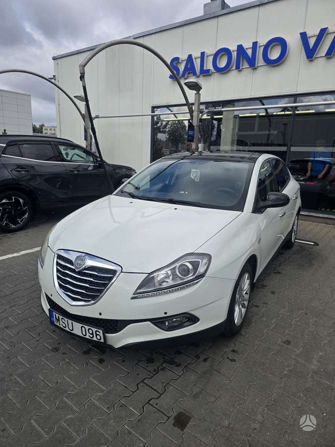 Lancia Delta, 1.6 l., Хэтчбек