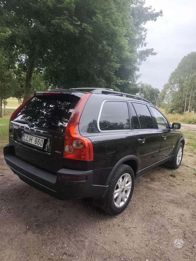 Volvo XC90 - 6