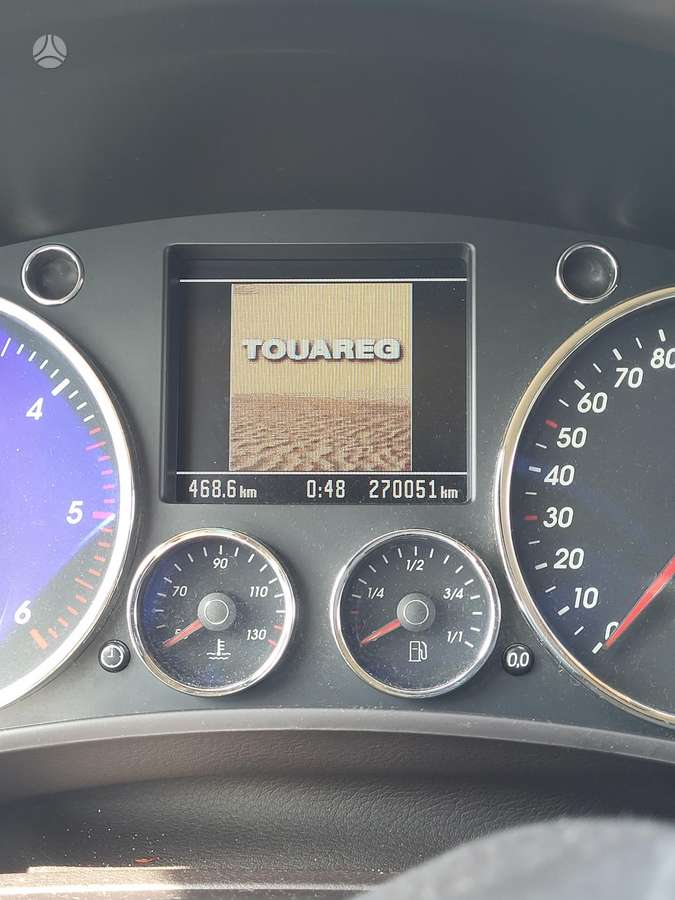 Volkswagen Touareg - 7