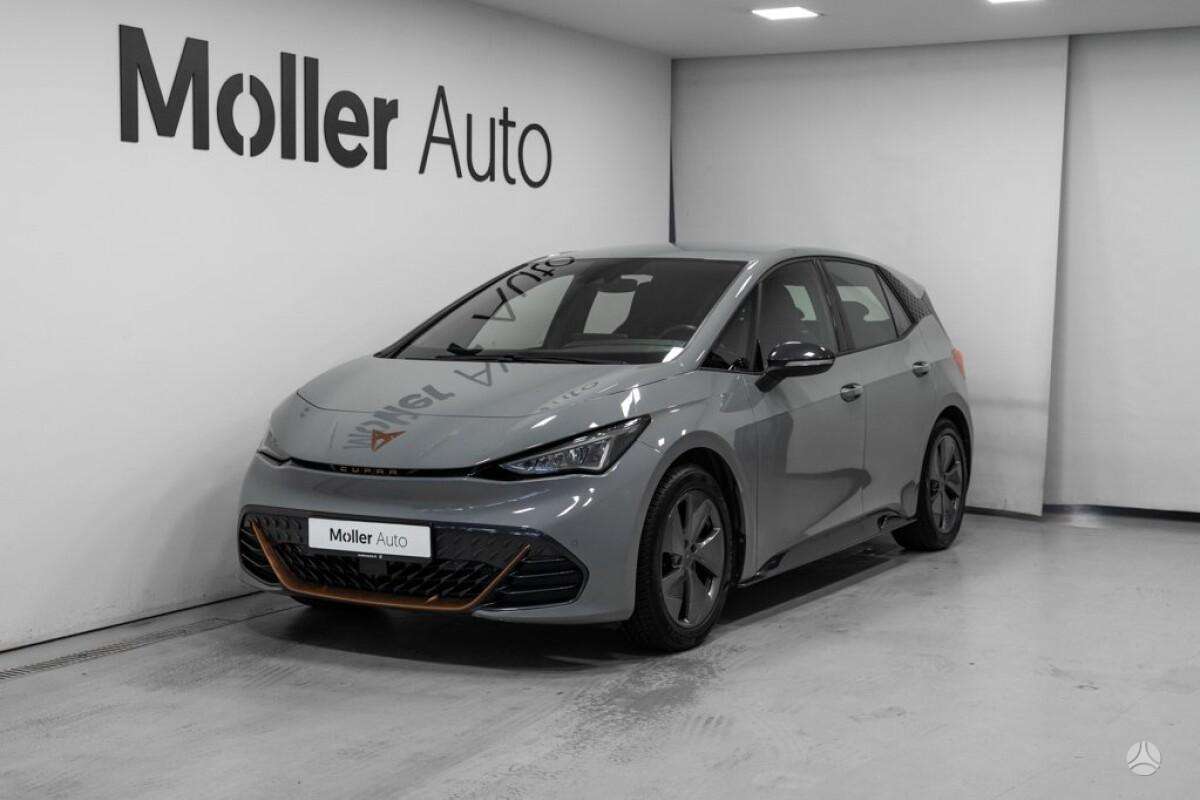 Cupra Born, hatchback