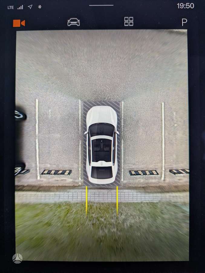 Polestar 2, Хэтчбек