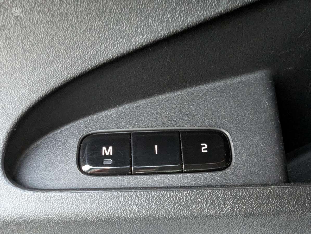 Polestar 2, Хэтчбек