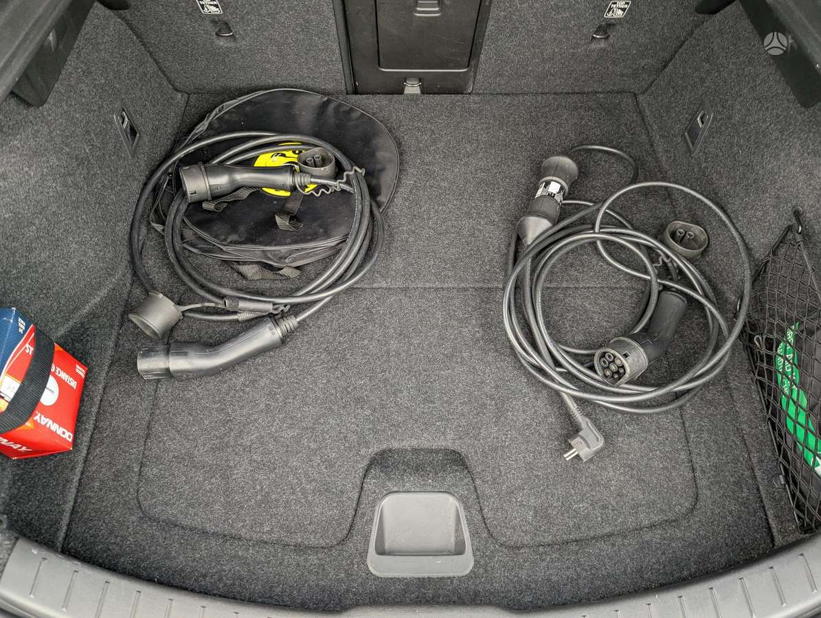 Polestar 2, Хэтчбек