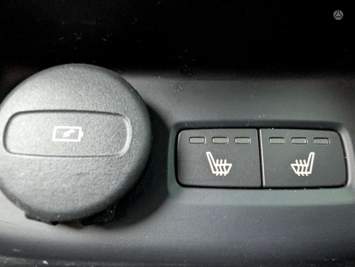Polestar 2, Хэтчбек