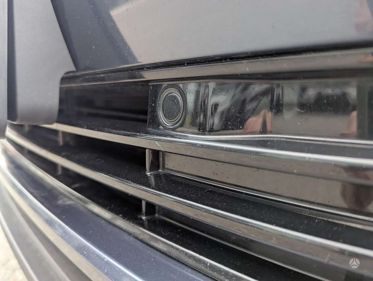 Polestar 2, Хэтчбек