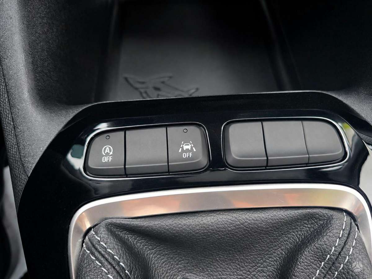 Opel Corsa, 1.2 l., Хэтчбек
