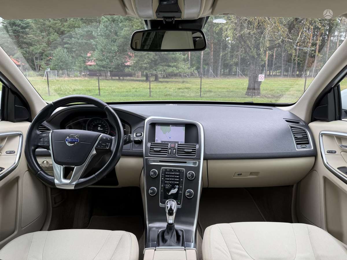 Volvo XC60 - 8