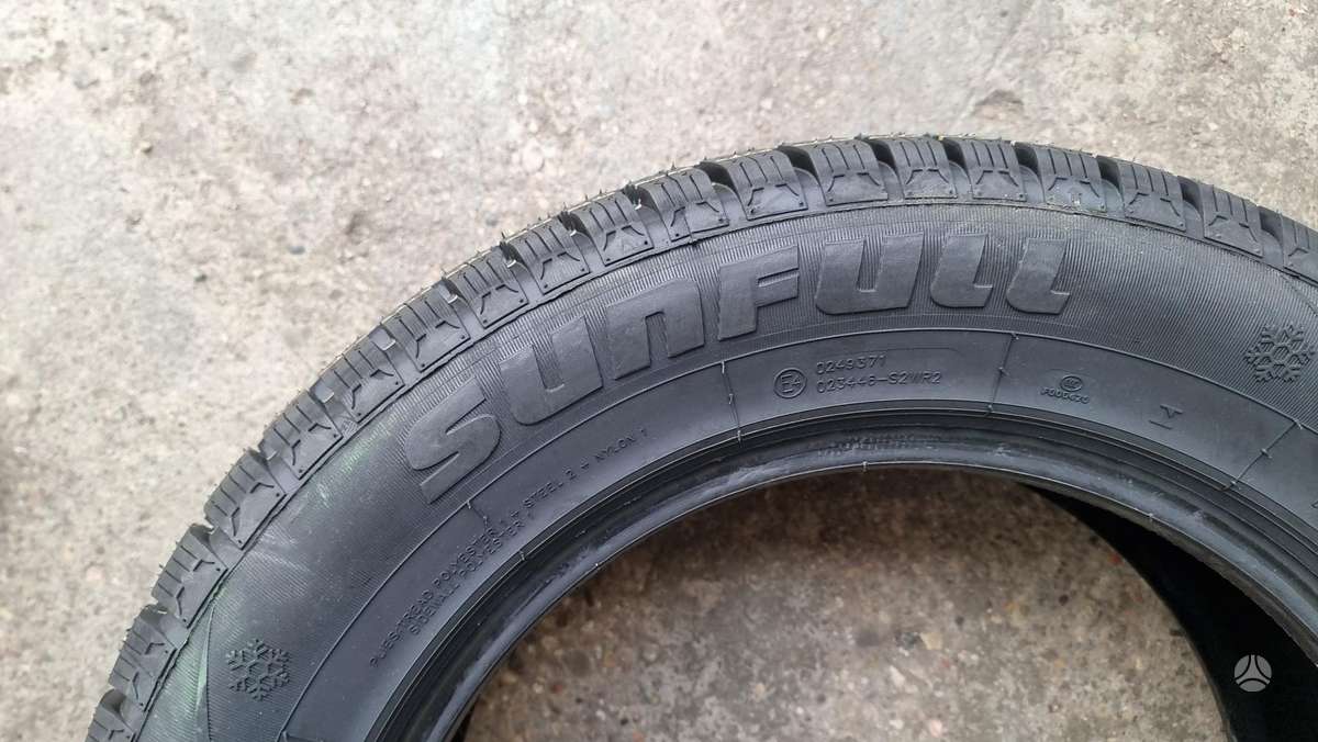Sunfull SF 982, winter 205/60 R16