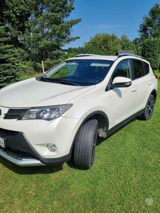 Toyota RAV4 - 6